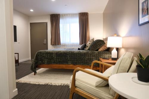 Jackrabbit Short-Term Rentals - image 2