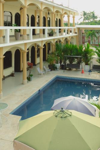 Exterior view, Hotel & Brunch Lirio de los Valles in Flores