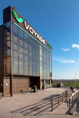 Voyage Hotel 