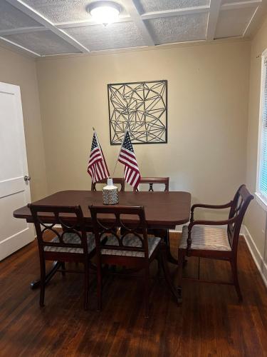 Canton Crew Quarters in Canton (MS)