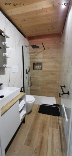 Ванна кімната, Renova7io sweet home Napoli in Barra