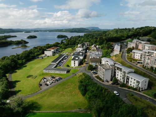LILA Lake Isle Luxury Aparthotel in Saint Angela's Campus