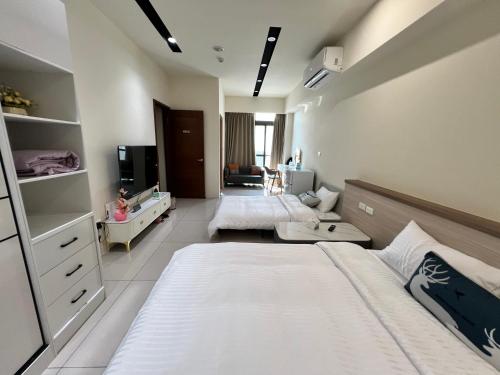 1 double bed, 1 sofa bed