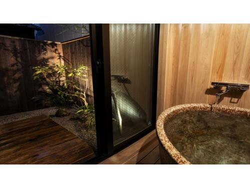 Rinn Hanayacho Asagiri - Vacation STAY 52411v