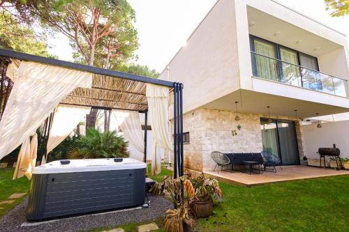 SanPietro Vacation Rentals in Плазай-Сан-Пиетро