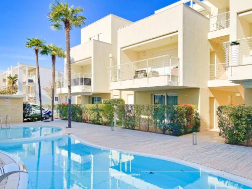 Jesolo Wave - Private Garden & Pool Retreat