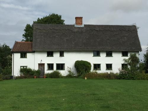 Bumble Cottage B&b, Wingfield, Suffolk