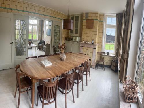 Facilities, Welcoming Farmhouse in Eede with Terrace in Verspreide huizen Eede