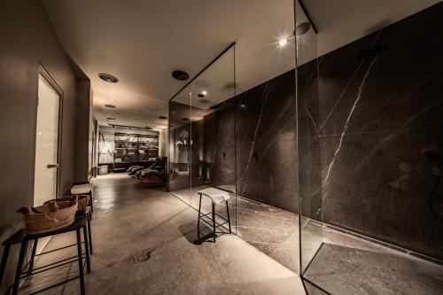 The Suite Hotel Garden - image 16