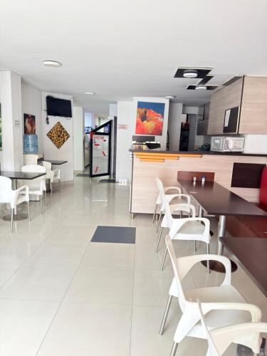 Hotel California Blue Manizales in San Jose