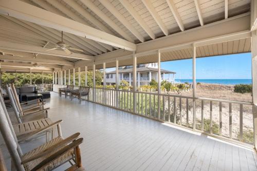 Safari Sands home in Debidue Island (SC)