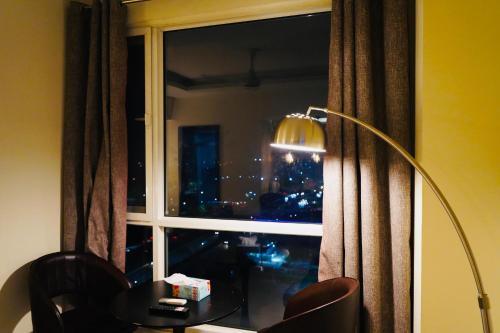 Elysium Skyline Studios-Luxury Stay with Hill views - image 5
