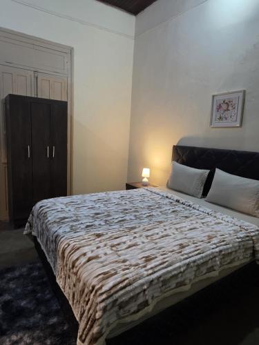 Habitación en el centro de asunción efectivo guaranies