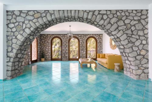 AMORE RENTALS - Villa La Torre - image 5
