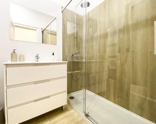 Cozy Belem Apartament with terrace, Lisbon (photo 4)