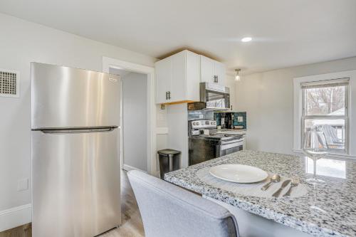 Weymouth Apartment: Close to Beaches & Boston! in Weymouth (MA)
