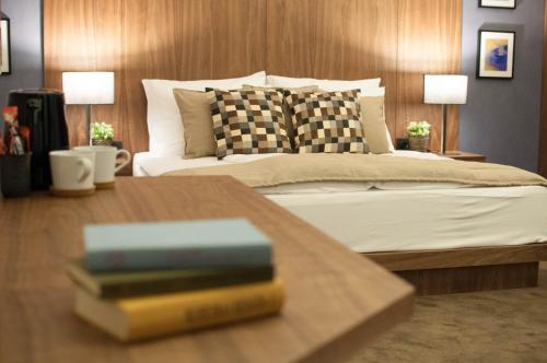 Nomad Luxury Suites - image 14