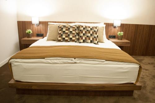 Nomad Luxury Suites - image 5