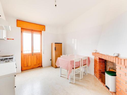 設施, Sea view apartment in the historic center in 卡斯泰爾薩爾多