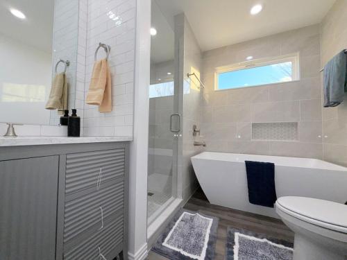 Cozy Lakeview Retreat Home in Lake Dallas