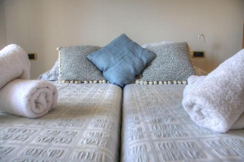 Barcelona Olympic Apartment - image 6