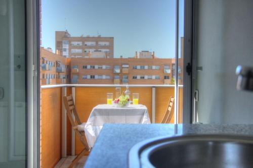 Barcelona Olympic Apartment - image 11