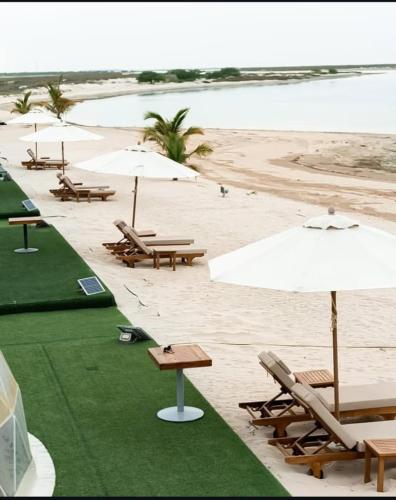 Siniya Island Lesiure Camp Ground in Al Ruwais
