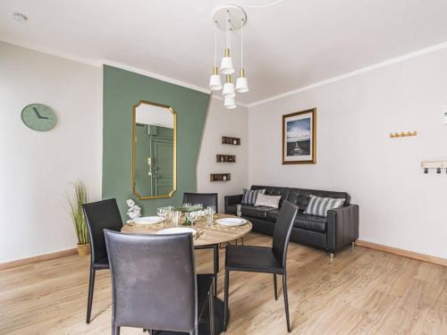 Appartement Chic à Reims, Wi-Fi Gratuit - FR-1-870-22