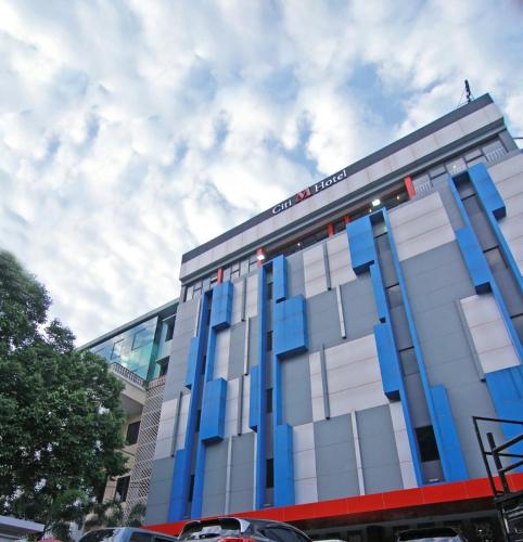 Exterior view, Citi M Hotel in Monas