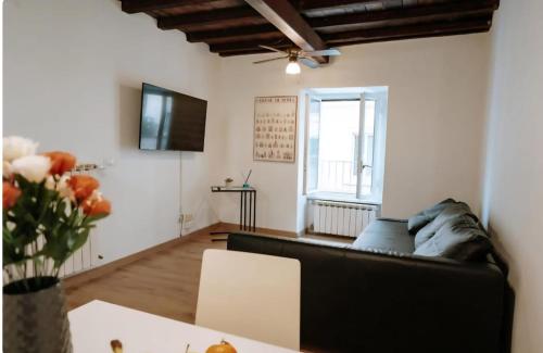 Lovely apartment in the heart of Trastevere