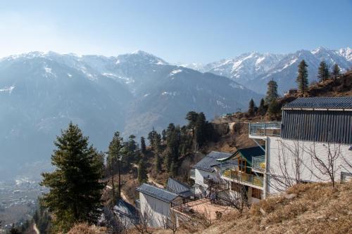 Hamta 270, Private Cliff Side Suites With 270 Mountain Views, Sethan - Manali Hamta 270, Private Cliff Side Suites With 270 Mountain Views, Sethan - Manali