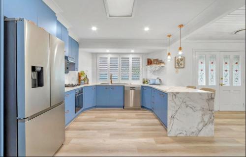 Sleeps 10 - Pool - 5 Bedrooms in 伊普斯威奇