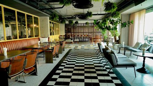 Food and beverages, Marina House MUAYTHAI Ta-iad Phuket in Chalong