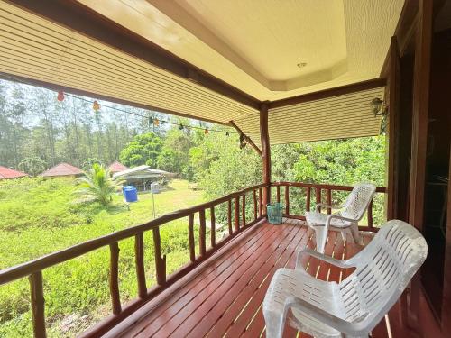 Namtok Bungalows in Phang Nga