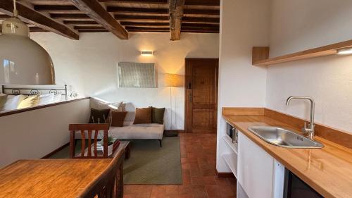 Konyha, Bio Agriturismo Il Vigno - Pool Sauna Nature - Farm To Table Food - Wild Tuscan countryside - Adults in Caprese Michelangelo