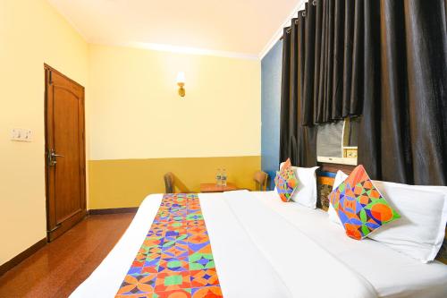 FabHotel Vardhmaan Inn – Delhi, NY