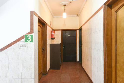 FabHotel Vardhmaan Inn – Delhi, NY