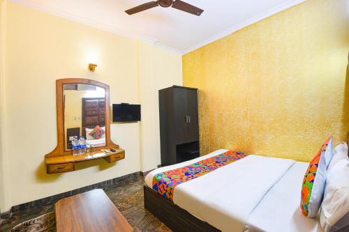 FabHotel Vardhmaan Inn – Delhi, NY