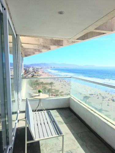 Primera línea frente al mar, wifi y estacionamiento