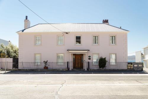 Maison Del Mar — rental in 544 Sandy Bay Road, Hobart AU, 7005
