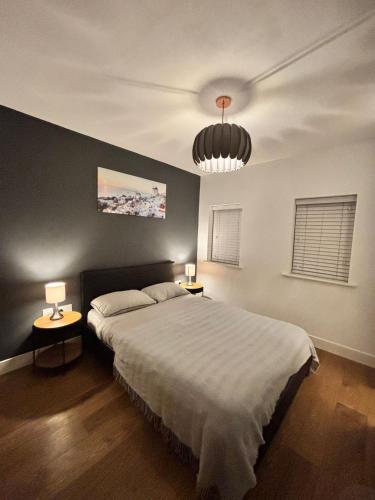 Viesnīcas āriene, Comfortable 1BR House with Fast WiFi & Near Transport by AltoLuxo Short Lets & Serviced Accommodatio in Emersons Green