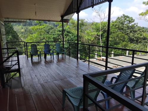 Forest Garden Cottages in 데라니야갈라