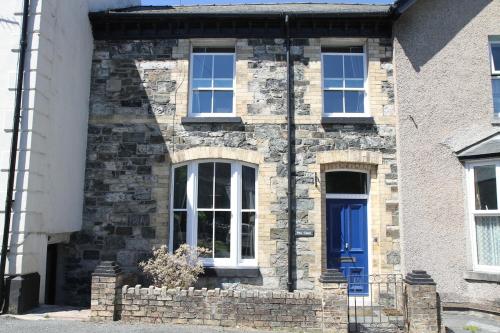 Plas Canol, elegant home in Snowdonia village in Penmachno
