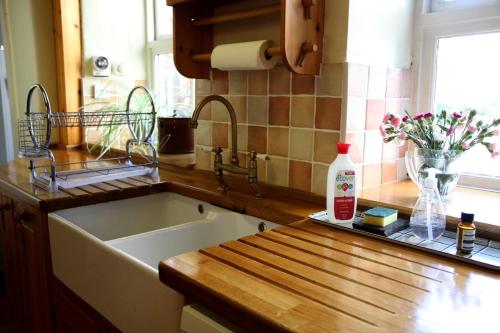 Plas Canol, elegant home in Snowdonia village in Penmachno