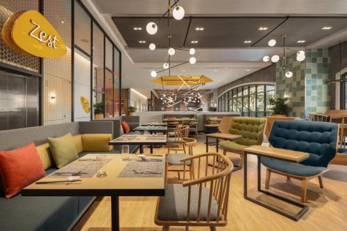 Restauracja, HIIVE by fusion Binh Duong - VSIP 1 in Bình Dương