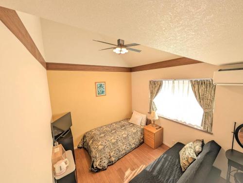 Twin Room with Mountain View