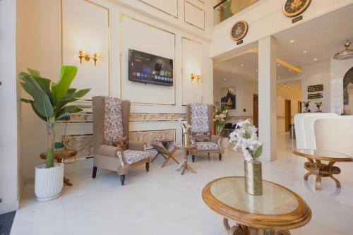 The Olive Hotel, Karnal  in กรนาล