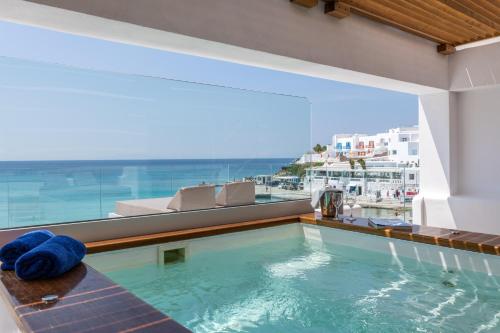 Mykonos Kosmoplaz Beach Resort Hotel - image 39