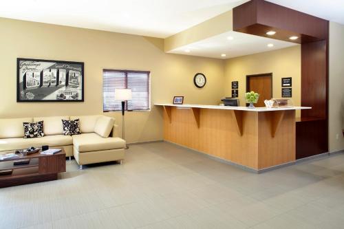 Előcsarnok, Super 8 By Wyndham St. Clairsville Oh/Wheeling Wv Area in St Clairsville