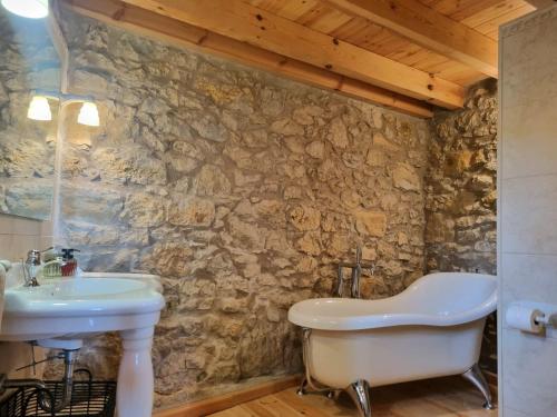 Casa Rural Haiku in Pobla De Benifassa